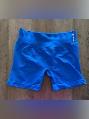 DFYNE Impact Shorts Womens Size Medium Blue